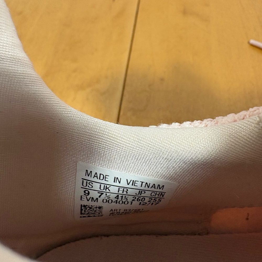 Adidas || Womens Swift Run B37681 Pink Running Shoes Sneakers Size 9 - Picture 3 of 12